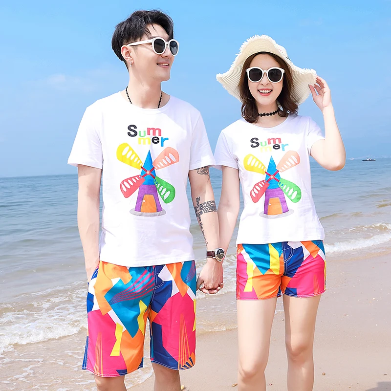 

Family Matching Sea Beach Clothes Mother Daughter Cartoon Tee Shirt and Short Pants Set Daddy Son Casual Sports Set
