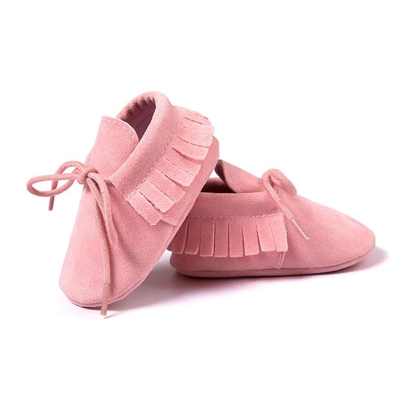Обувь для маленьких девочек из искусственной кожи с большим бантом и вышивкой; нескользящая обувь с мягкой подошвой для новорожденных; обувь для маленьких девочек