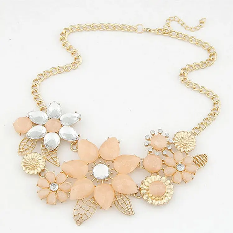 

Statement Necklaces & Pendants Maxi Collar Mujer Bijoux Collier Femme Colar Boho Flower Fashion Choker Necklace for Women 2017