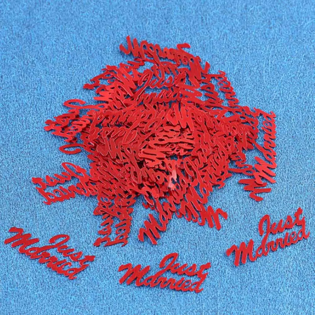 

Hot Sale 300 Pcs /bag Just Married Love Heart Table Party Scatters Confetti Wedding Anniversary Party Sprinkles Decoration