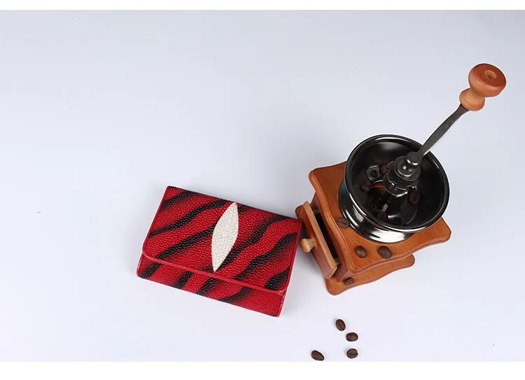 short wallet
