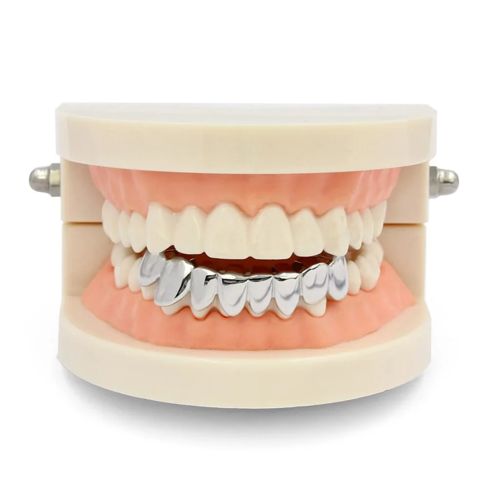 силиконовые накладки для зубных протезов. декоративные зубы. декоративные накладки на зубы. зубные протезы виниры. капы на зубы ювелирные.