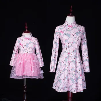 

2018 Winter Style Mother Daughter Dresses Wedding Clothes Parent Child Outfits Family Look Clothing Lotus Flower Baby Dress