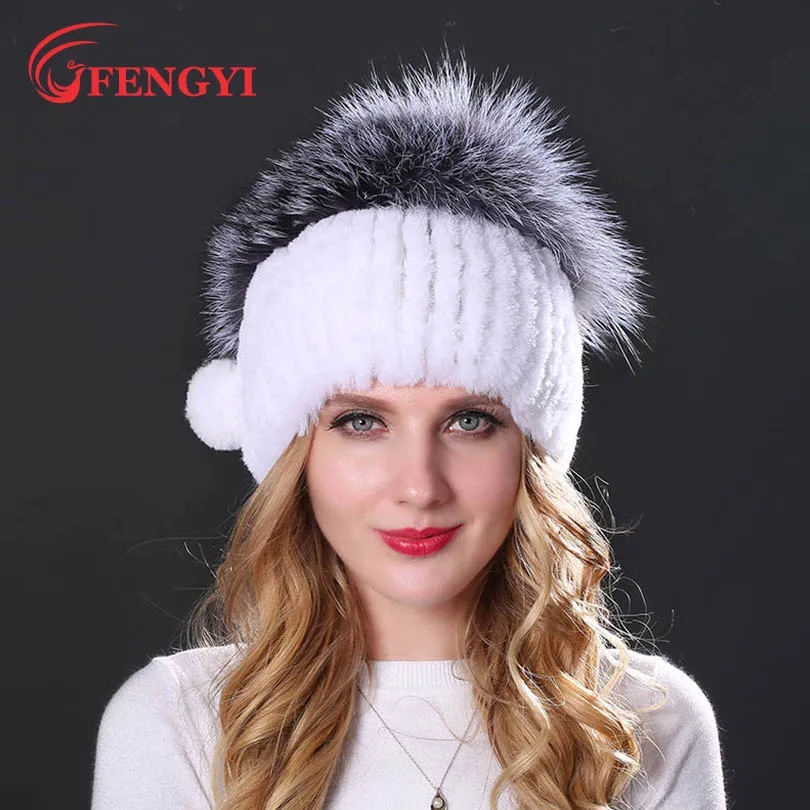 шапка с меховым отворотом. вязаная шапка с мехом. меховые шапки с пупонами. вязаные шапки с меховыми помпонами. норковая шапка с помпоном.