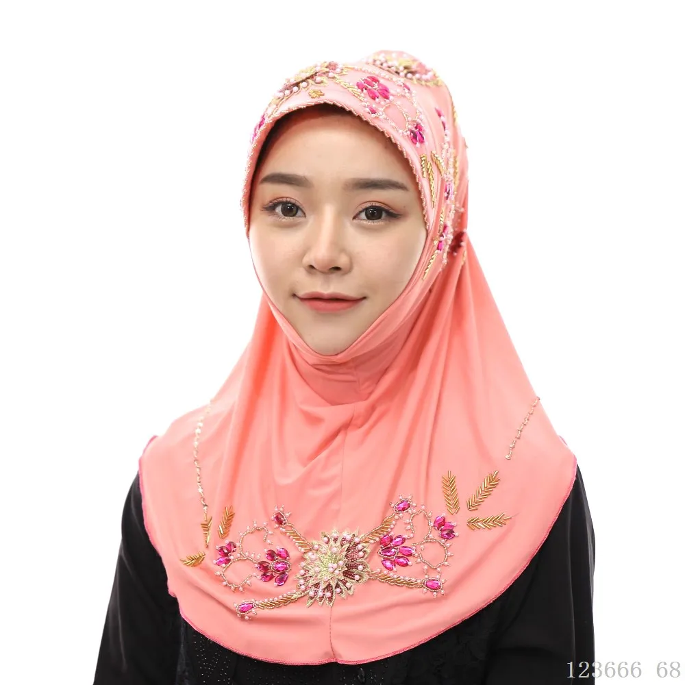 

2019 New Abaya Dubai Bonnet Hijab Muslim Hijab Caps Beaded Turban Malaysian Turkish Scarves Instant Hijabs Islamic Products Caps