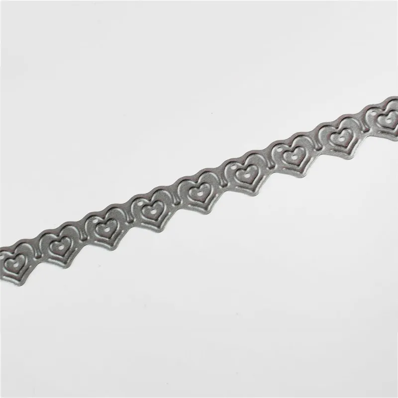 

DiyArts 1 Pcs/lot Metal Cutting Dies Scrapbooking For Card Making DIY Embossing Cuts New Craft Heart-shaped Rib Bar Frame