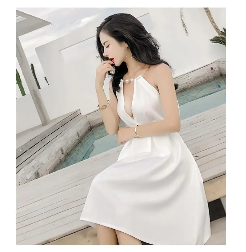 Halter Backless Sexy Women Dress Elegant Pearl Chain V Neck Sleeveless Evening Party Club Summer Dress Vestidos Female