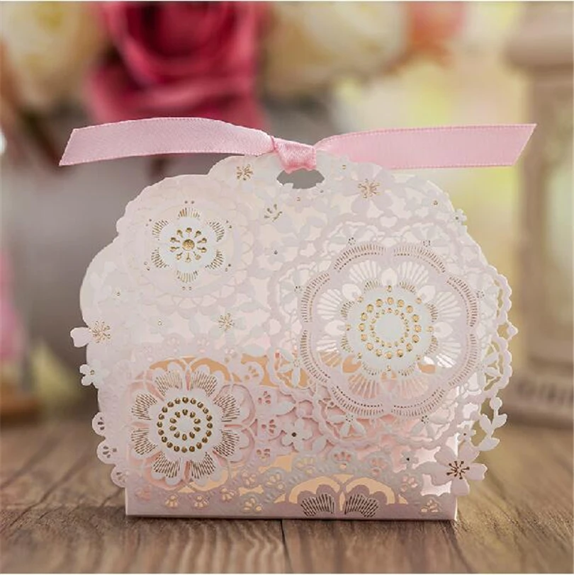 

Romantic Candy Box Wedding Event Party Supplies Decoration Accessories Flower Laser Cut Lace Luxury Favors Gifts Box For Guest