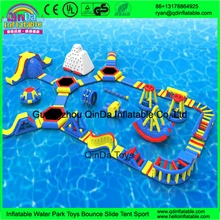 Inflatable Floating Water Sports Park For Water Games Water obstacle course