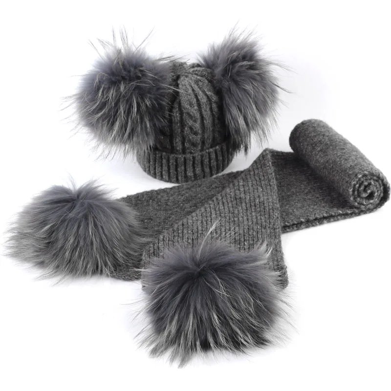 Комплект из 2 предметов для детей, зимняя вязаная шапочка и шарф с двойными помпонами для мальчиков и девочек, шапочки-бини с помпонами - Цвет: Dark Grey B