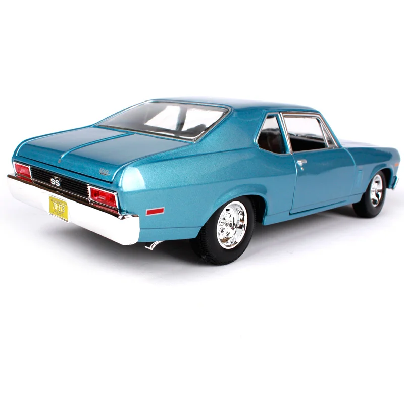 Maisto 1:18 1970 chevrolet nova ss красный синий автомобиль литой под давлением роскошная винтажная модель автомобиля старый автомобиль коллективный выпуск 31132