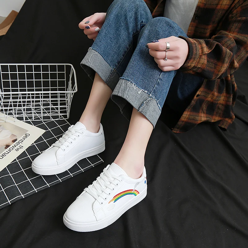 

Puimentiua Women Canvas Shoes Women Casual Flats Rainbow Lace-up Fashion Female Spring/Autumn Shoes Woman Solid White Sneakers