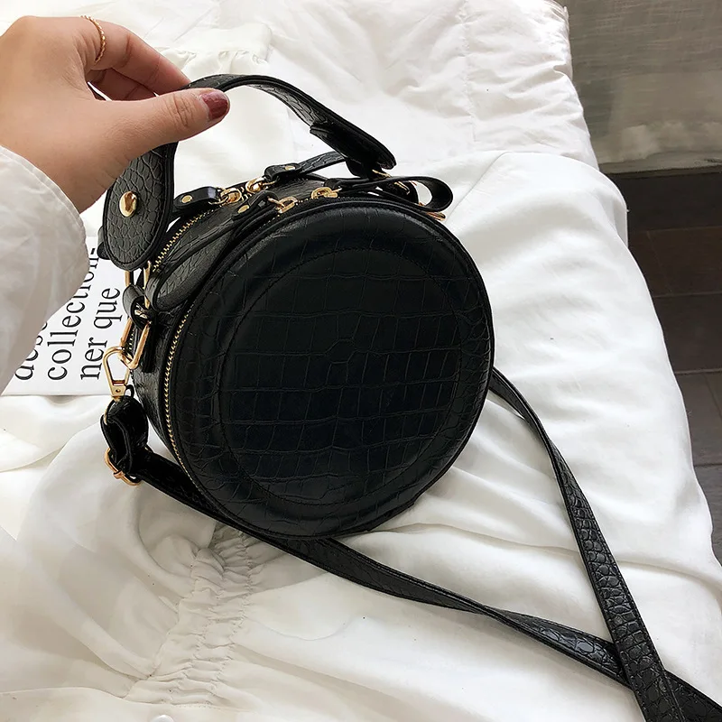 

Personality Small Round Bag Crocodile Pattern Fashion Fringed Handbag Pure Color Single Shoulder Slanting Bag Handbag