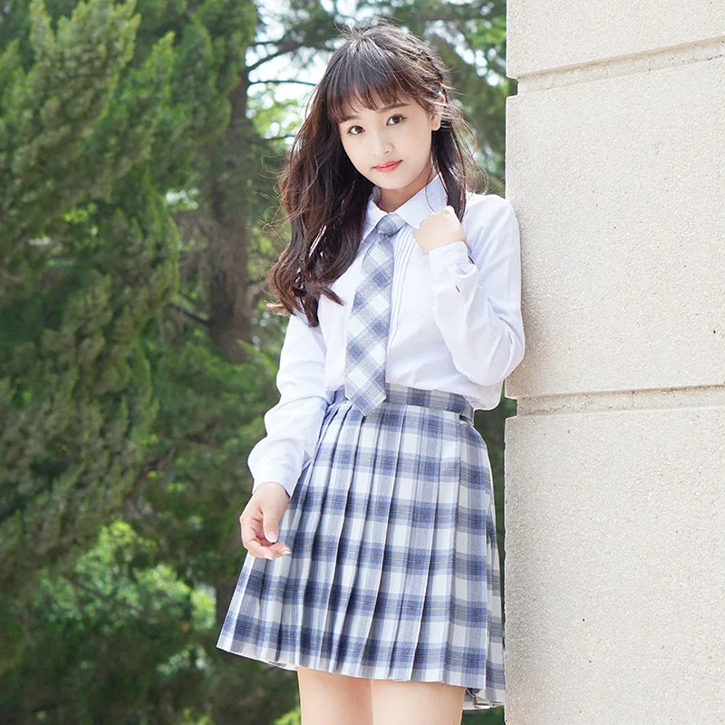 Форменная юбка в складку; светильник; цвет коричневый, белый; сетка; цвет желтый, фиолетовый, белый