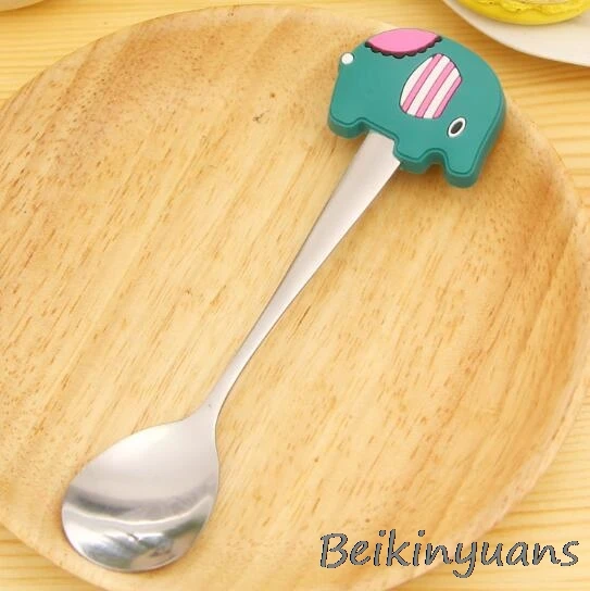 Детская Милая мультяшная ложка из нержавеющей стали, Детская рисовая ложка, столовая посуда, детская ложка с животными - Цвет: The baby elephant