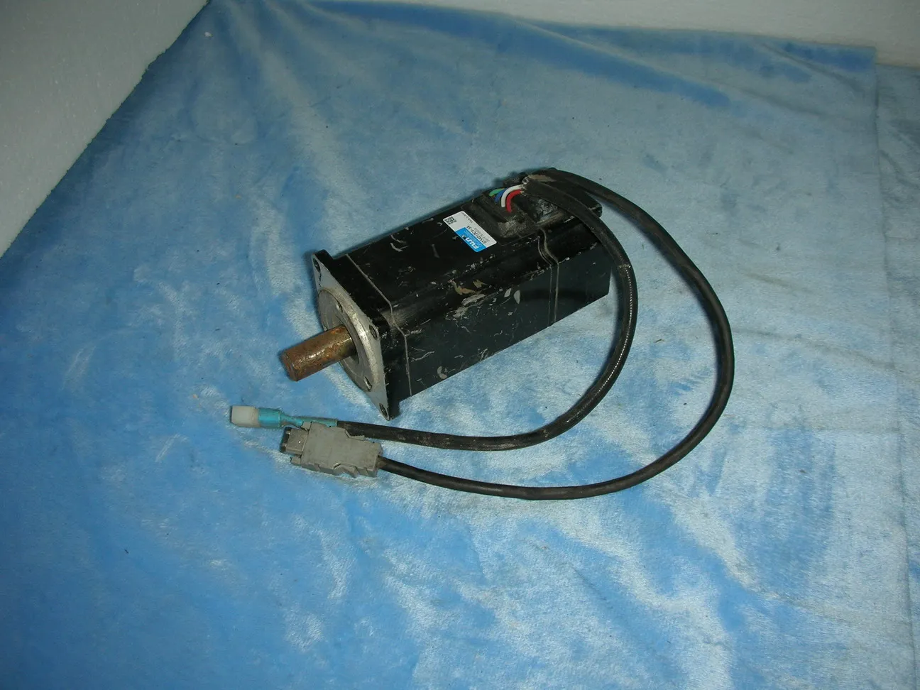 

Fuji servo motor GYS401DC1-SA