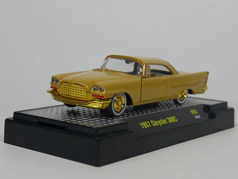 

M2 1:64 1957 Chryslet 300C boutique alloy car toys for children kids toys Model Original box freeshipping