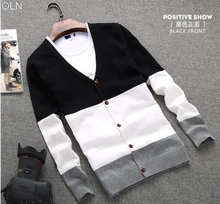 2017 male Paragraphs in the spring of youth thin stripe color matching cardigan sweater v-neck sweater