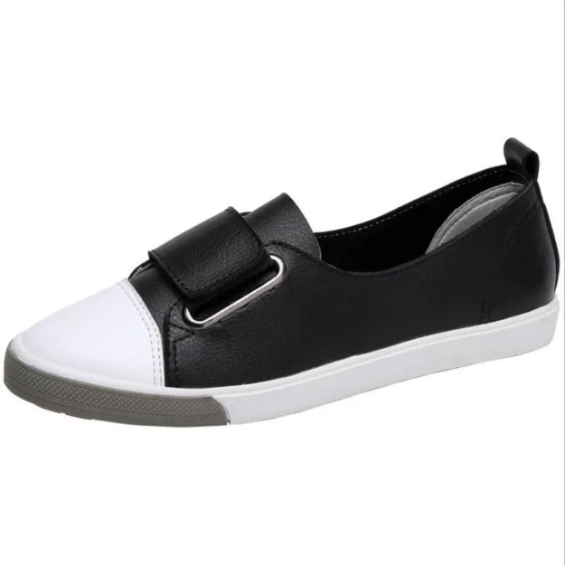 

Spring and Autumn Korean version of explosion-proof flat breathable wild leather casual Women's shoes new hot models white shoes