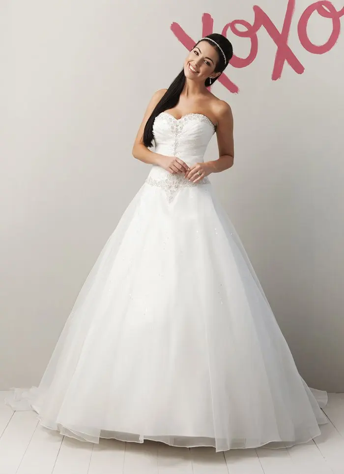 

75-26 Beautiful Sweetheart A-line Organza Ruffle Beadeds Wedding Dresses