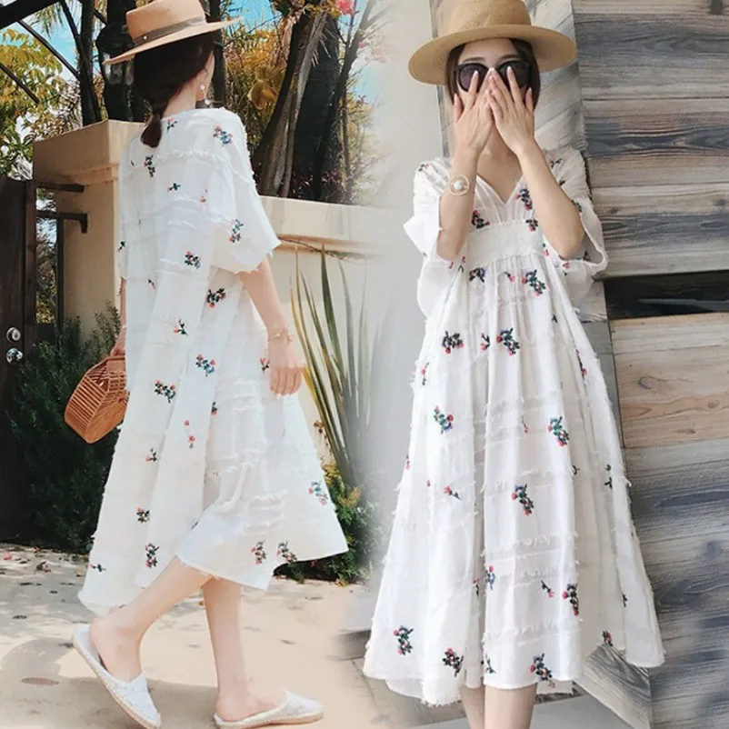

Pregnant Women Fashion V-Neck Female Summer Loose Cotton Embroidery Flower Pregnancy Dress With Lining Plus Size Maternity Dress