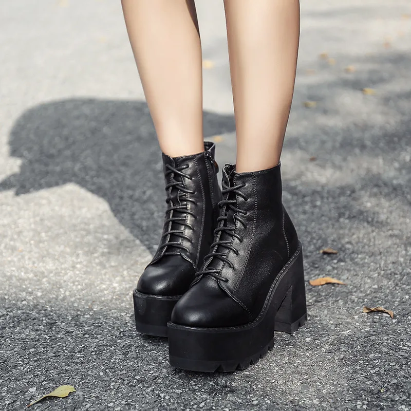 

Winter high-heeled short-sleeve Martin boots platform thick-soled lace-up booties