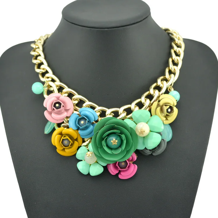 New Design Fashion Multicolor Spray Paint Metal Flower Crystal Beads