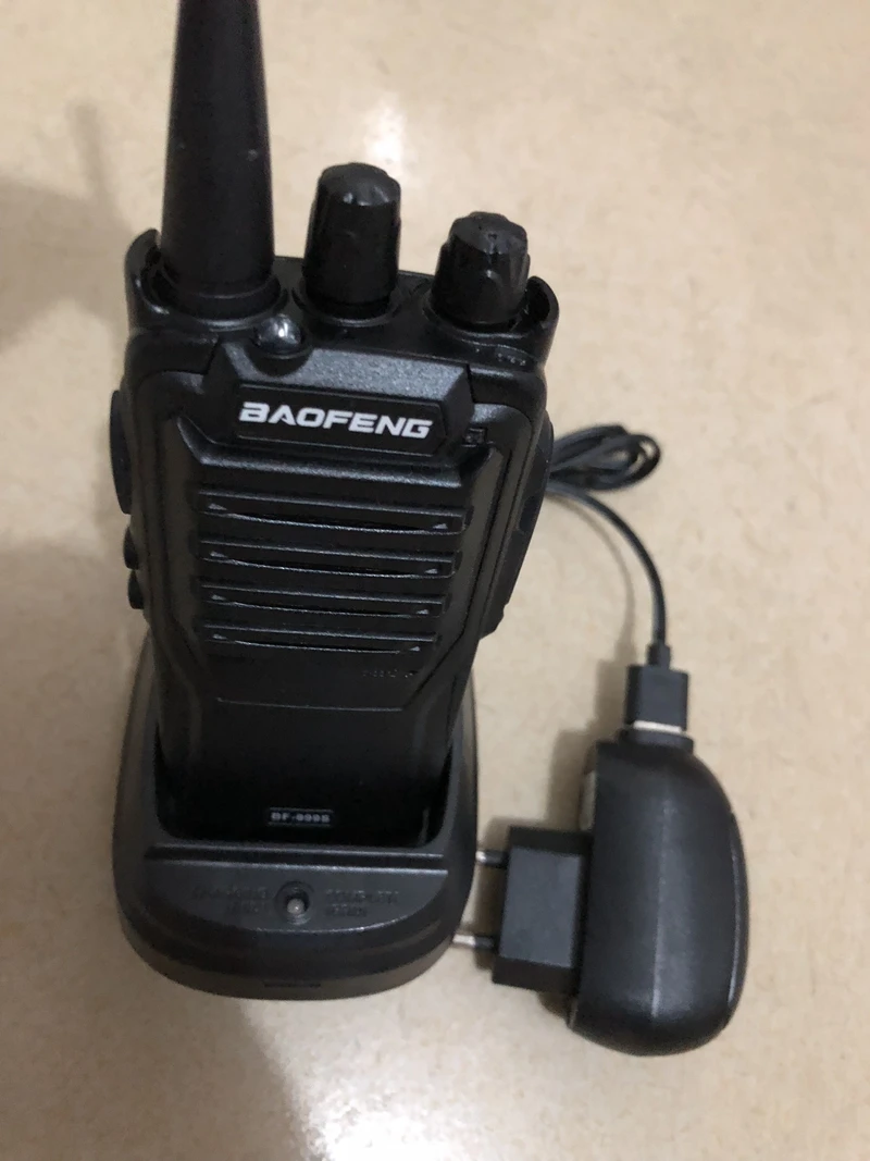 

2pcs Baofeng BF-999S two way radio 16CH 5W Two-way radio Portable CB Radio UHF 400-470MHz 16CH Professional taklie walkie