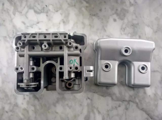 保管 R2R 690 R2R690 2008-2017用 バイク用タイミングカムチェーン