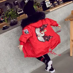 Утепленное стеганое хлопковое Стеганое пальто с большим меховым воротником и вышивкой в виде журавля для девочек, новинка 2018 года, длинное