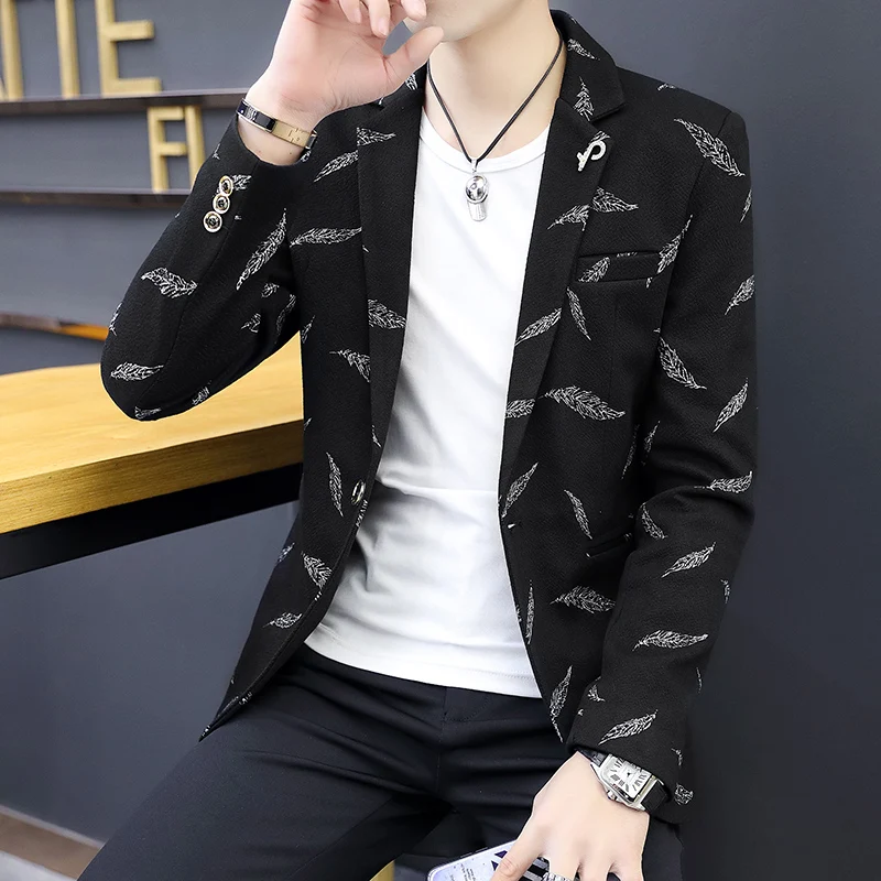 

2019 male self-cultivation spring new youth casual blazer trend leaf print blazer