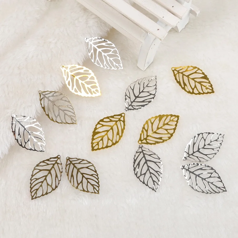 

10pcs/lot Fashion Leaves Tassel 20x35mm Exquisite Hollow Leaf Charm Pendant For DIY Bracelets Necklaces Jewelry Findings Making