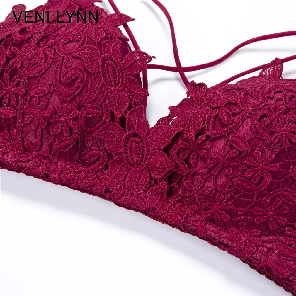 Серый лифчик для девочек. Мальчик в лифчике. Милые комплекты нижнего белья. Китайские лифчики девчачие. Бюстгальтер студенческий.