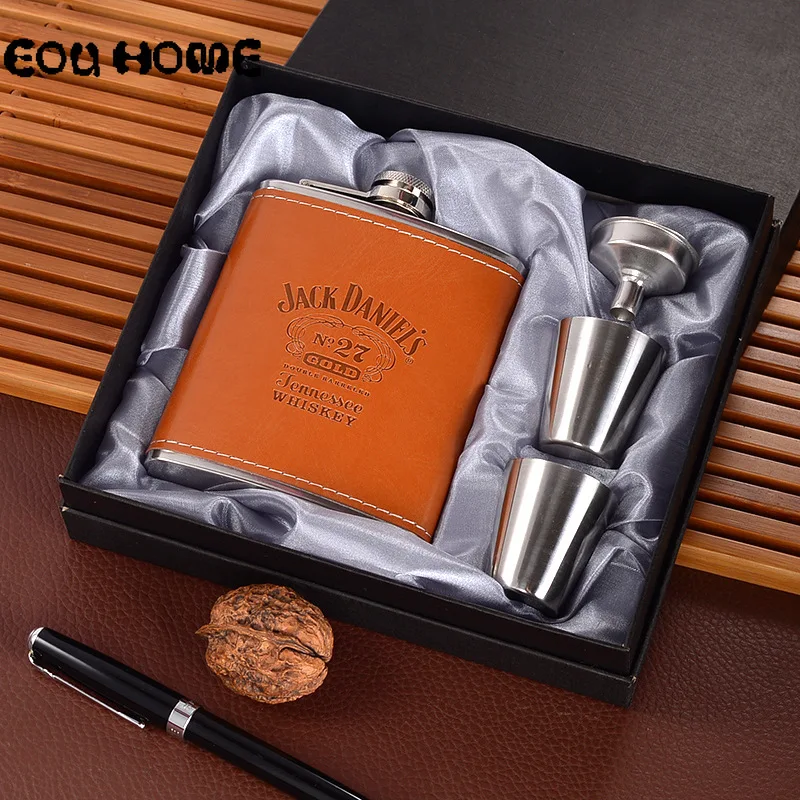 

7 Oz Portable Stainless Steel Alcohol Hip Flasks with Box Whiskey Bottle Flagon Wine Flask Set Mini Flask for Men's Groom Gifts