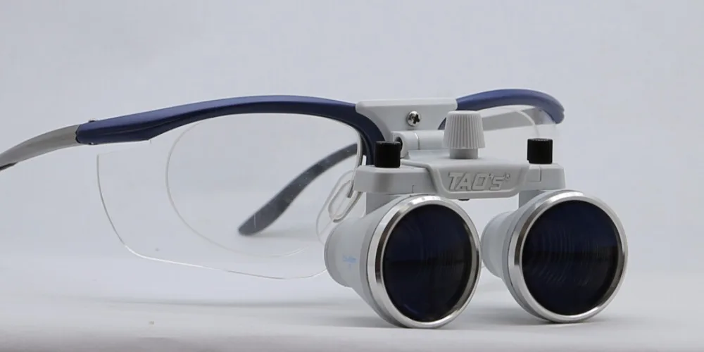 insert lens with glasses