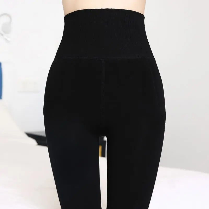 UJ0113DB (1)