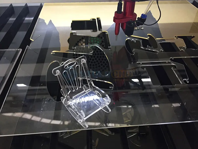 acrylic-laser-cutting-machine-1
