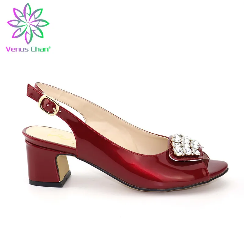 8102  38-44 RMB100 heel 6CM