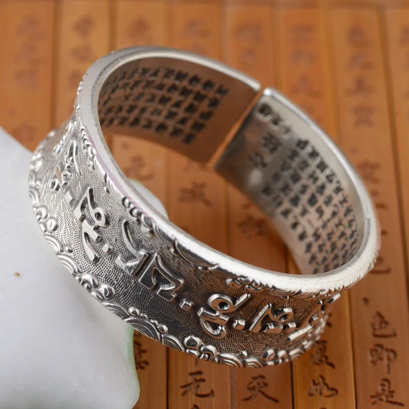 

Handmade Silver Heart Bracelet S999 thousands of fine silver wholesale wholesale six words a couple of explosion
