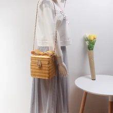 Новая Соломенная Сумка для женщин плетёная ротанговая сумка через плечо Маленькая цепь с квадратным сечением бантом женские дорожные пляжные сумки дропшиппинг