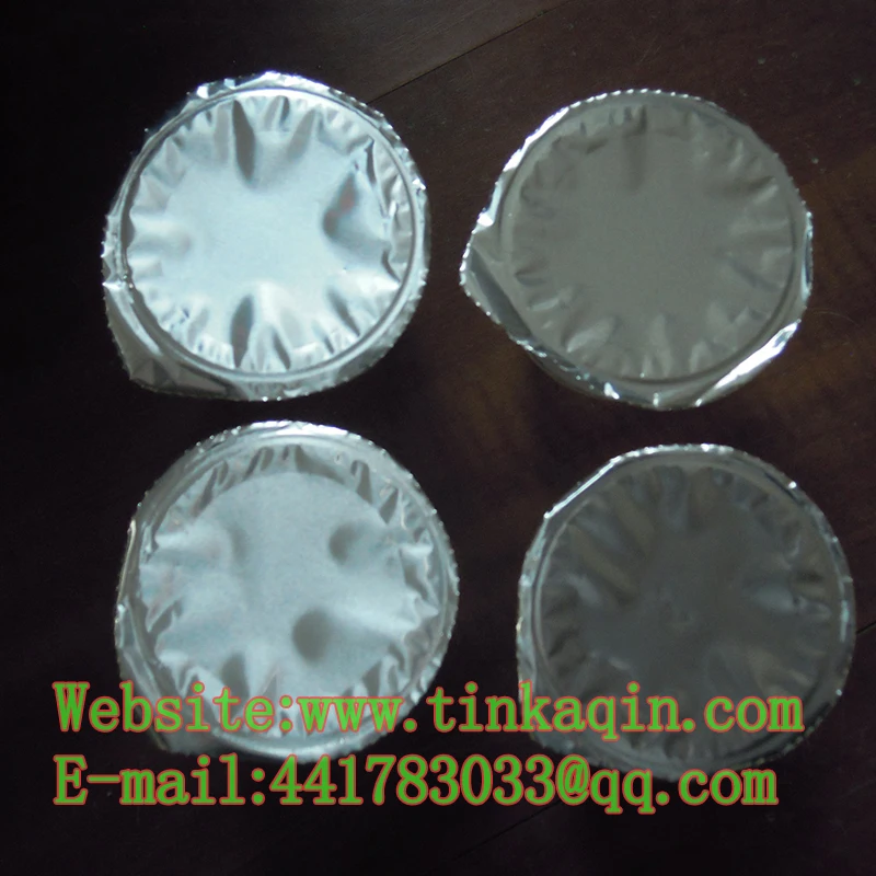 Lunchbox automatische sluitmachine afdichting proces: automatische lancering van de lagere mold-Kunstmatige in lunch dozen-automati