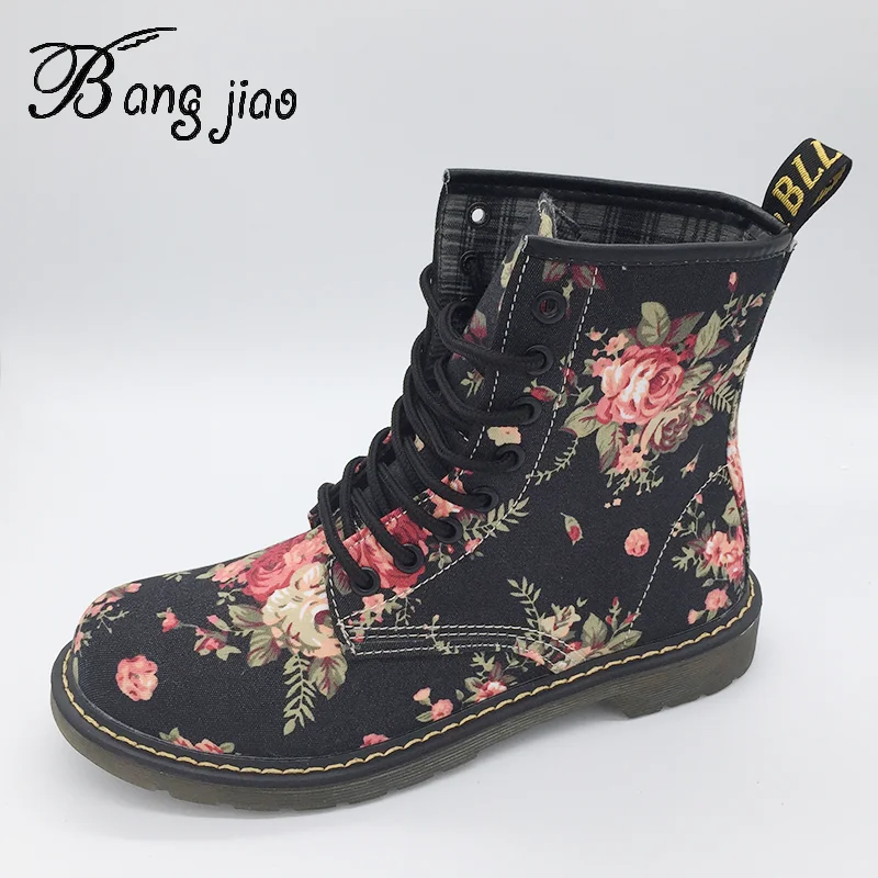 

2019 Spring Autumn Woman Boots Fashion Flower Casual Shoes Lace Up Motorcycle Oxfords Flats Ankle Boots for Women botas mujer