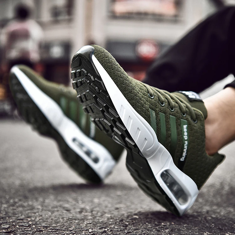 SNEAKERS (53)