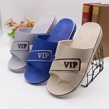 Летние домашние Шлепанцы мужские Нескользящие черные и белые домашние тапочки мягкие дизайнерские шлепанцы EVA