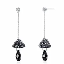 Женские серьги подвески с черными кристаллами Swarovski подвеской в