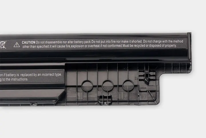 KingSener Korea Cell XCMRD MR90Y Laptop Battery for DELL Inspiron 3421 3721 5421 5521 5721 3521 5537 Vostro 2421 2521 battery