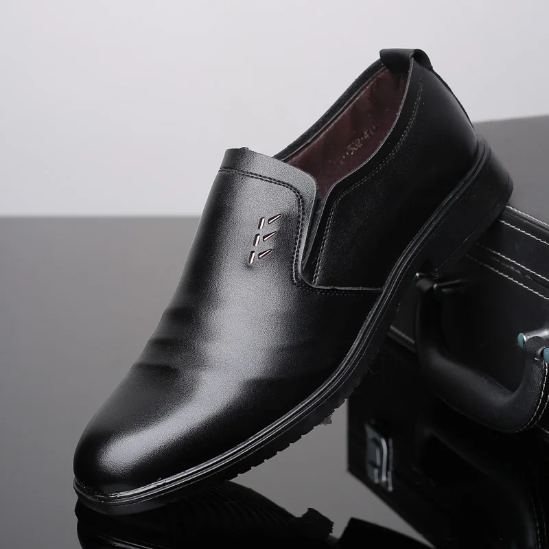 

Formal Shoes Men Pointed Top Men Sneaker Luxury Brand Dress Shoes PU Leather Business Sneakers For Man Slip On Shoes Men