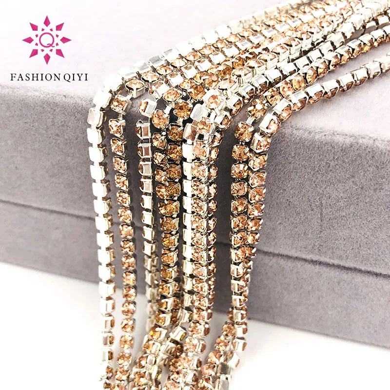 

Free shipping 5 yards Super bright encryption Champagne 2mm-4mm silver base glass rhinestones cup chain,diy clothing accessories