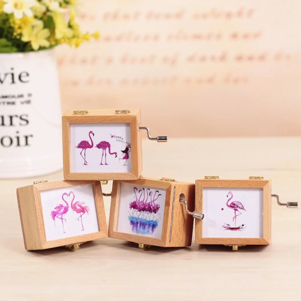 

Creative Gift Pink Girl Heart Retro Hand Music Box Wooden Wooden Music Box Student Gift Couple Dropshipping