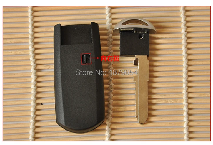 2 Buttons Mazda smart remote key shell  (11).jpg